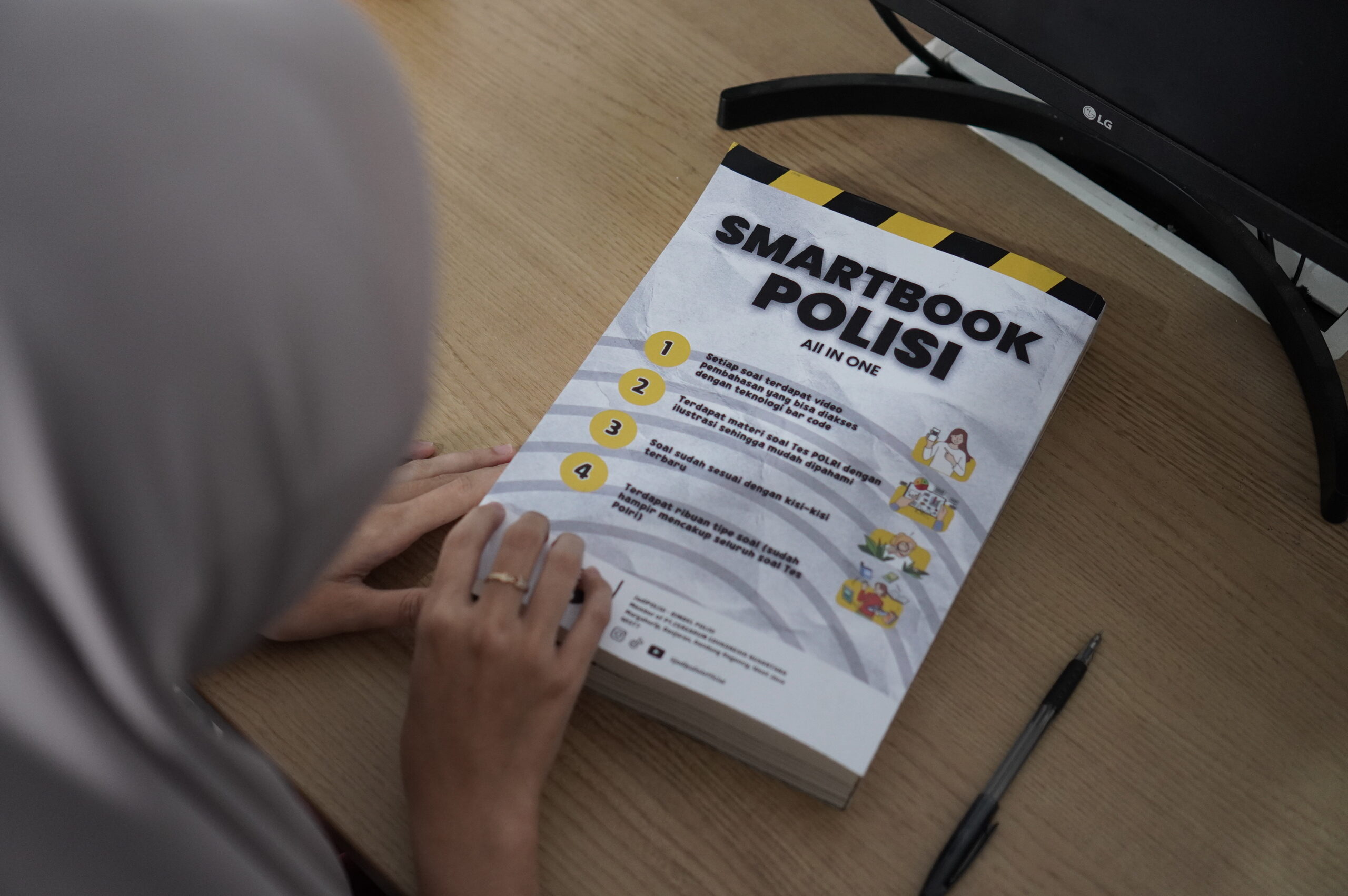 Smartbook Polisi: Persiapan Tes Casis POLRI